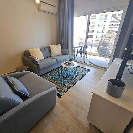 Jusal Sea View Apartment ซารานเดอ ภายนอก รูปภาพ