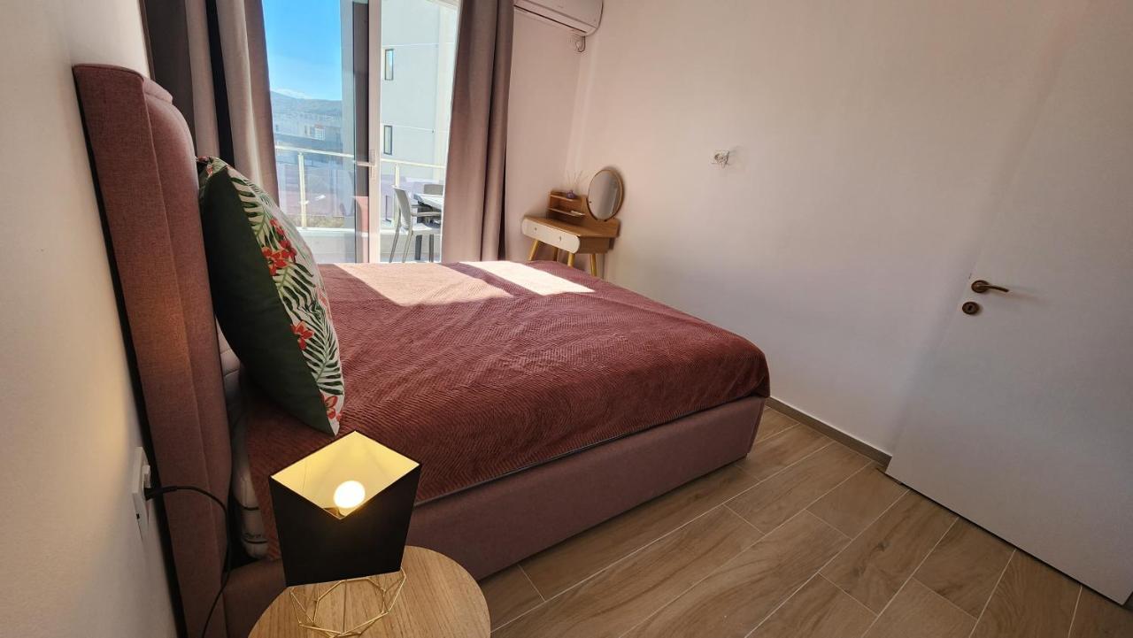 Jusal Sea View Apartment ซารานเดอ ภายนอก รูปภาพ