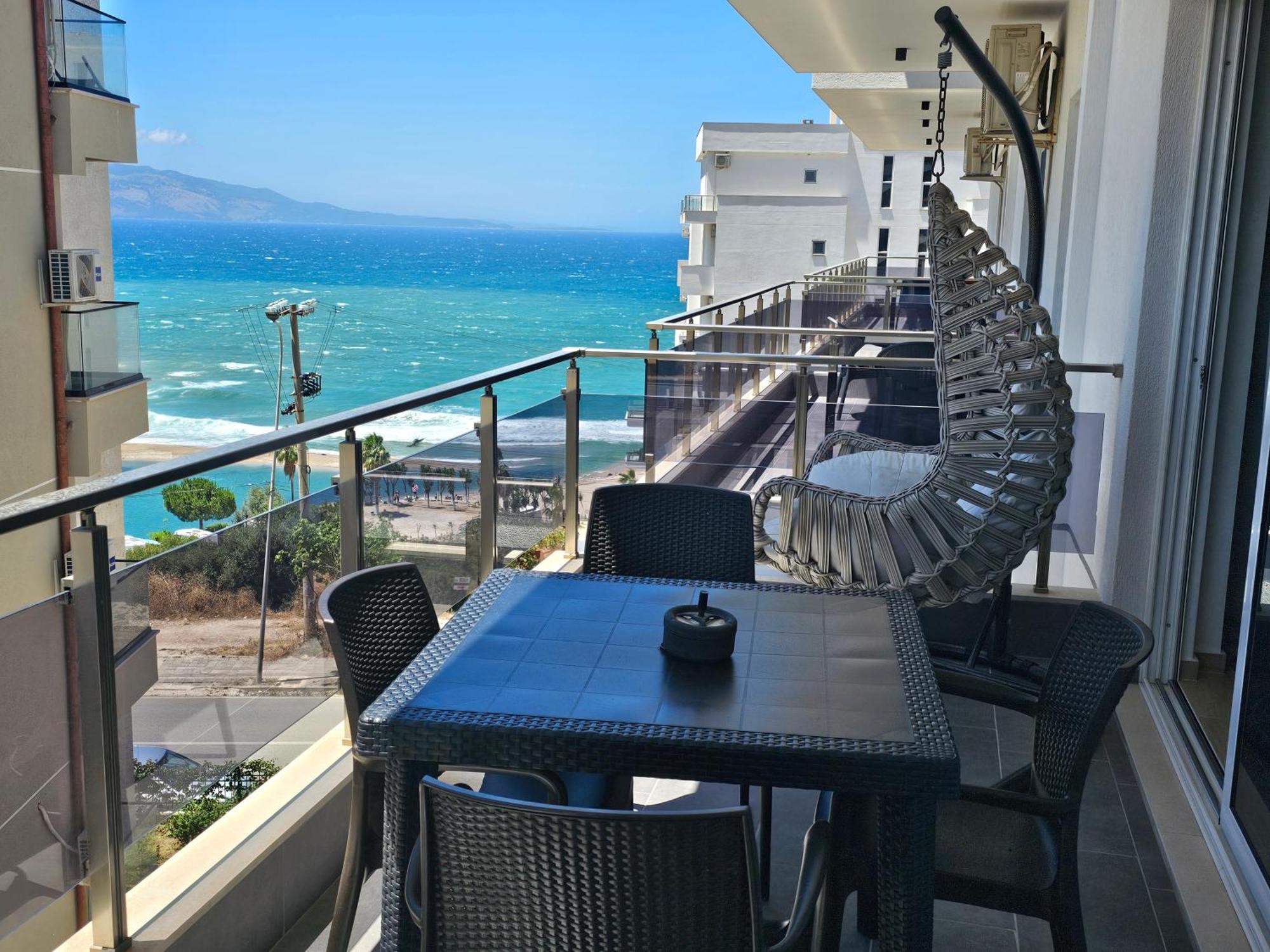 Jusal Sea View Apartment ซารานเดอ ภายนอก รูปภาพ